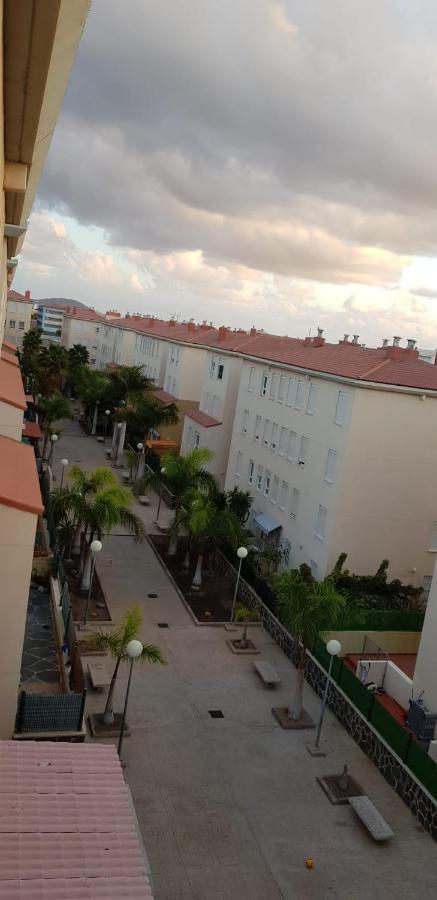Cosy & Central Apartament Vecindario ベシンダーリオ エクステリア 写真