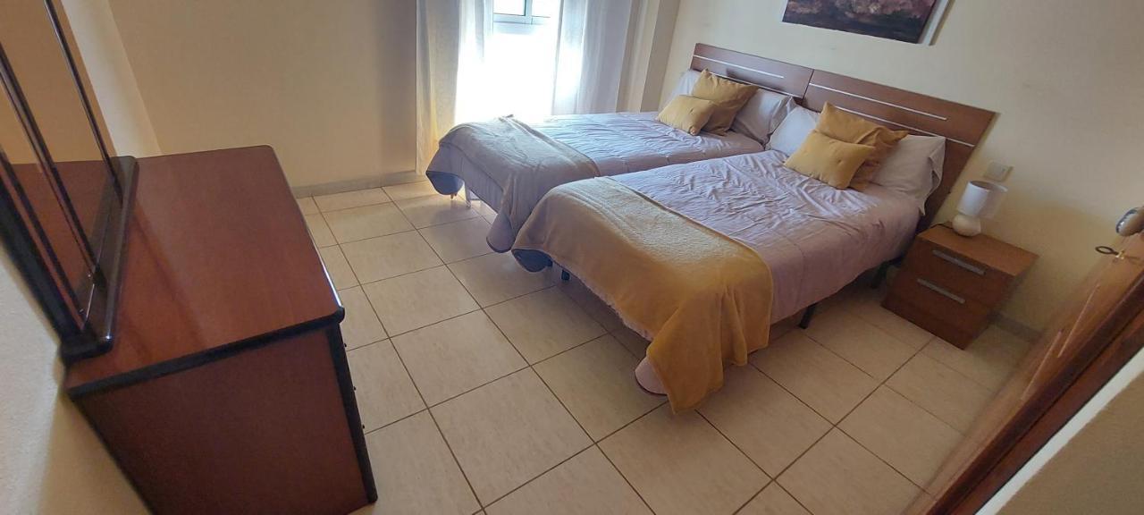 Cosy & Central Apartament Vecindario ベシンダーリオ エクステリア 写真